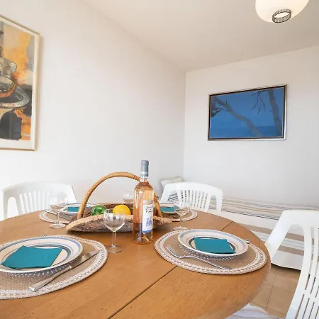 Le Grand Pavois Apartment *